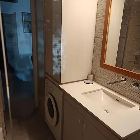 Aliki's House * Foini