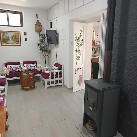 Aliki's House Ferienhaus Foini